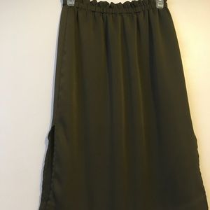 Midi satin skirt